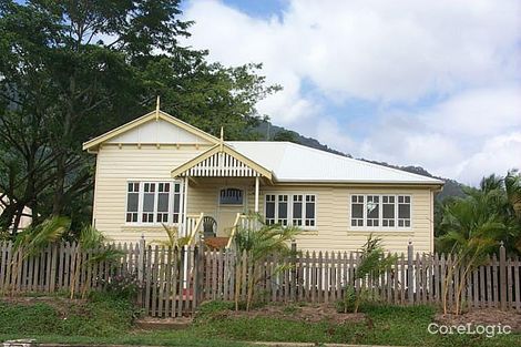 Property photo of 5 Hedley Close Redlynch QLD 4870
