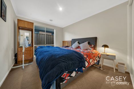 Property photo of 90 Mountainview Boulevard Cranbourne North VIC 3977