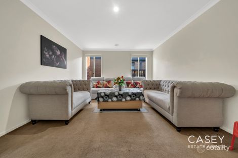 Property photo of 90 Mountainview Boulevard Cranbourne North VIC 3977