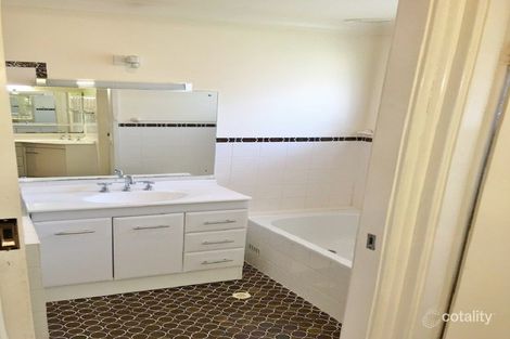 Property photo of 128 Wyangala Crescent Leumeah NSW 2560