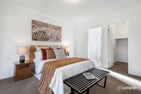 Property photo of 28 Ratcliffe Way Lynbrook VIC 3975