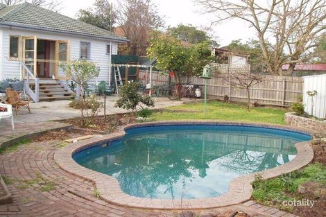 Property photo of 21 Ladd Street Watsonia VIC 3087