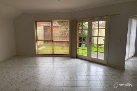 Property photo of 3/2 Parr Court Avondale Heights VIC 3034