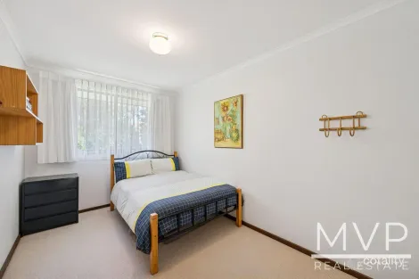 Property photo of 3 Hamersley Way Kardinya WA 6163