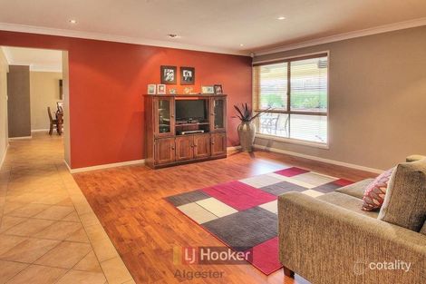 Property photo of 8 Fernhill Place Parkinson QLD 4115