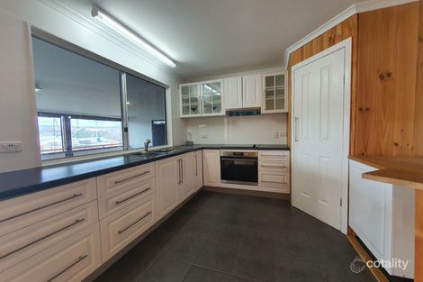 Property photo of 21 Pine Street Kalpowar QLD 4630