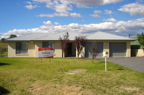 21 Cypress Cres, Kelso, NSW 2795