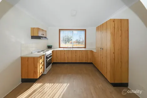 Property photo of 4/97 Simpson Street Tumut NSW 2720