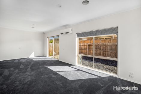 Property photo of 8/12 Grant Close Berwick VIC 3806