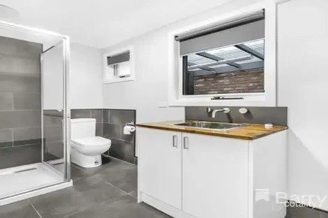 Property photo of 8 Poyner Avenue Lilydale VIC 3140