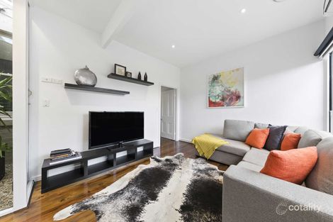 Property photo of 24 The Crofts Richmond VIC 3121