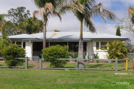 17 Cooper St, Murgon, QLD 4605