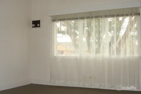 Property photo of 1/4 Woods Avenue Mordialloc VIC 3195