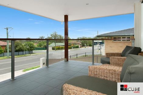 Property photo of 8 Cresthaven Drive Mansfield QLD 4122