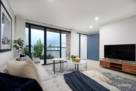 Property photo of 5 Turquoise Boulevard Treeby WA 6164