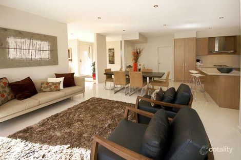 Property photo of 1/6 Maxia Road Doncaster East VIC 3109