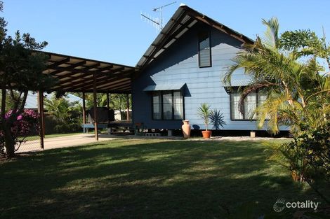 4 Hakea Pl, Rainbow Beach, QLD 4581