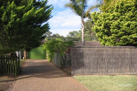 Property photo of 10 Compass Close Bateau Bay NSW 2261