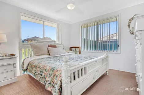 Property photo of 11 Mileham Circuit Rutherford NSW 2320