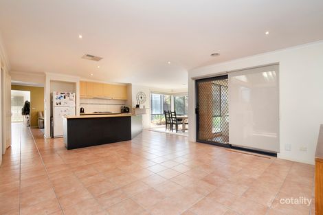 Property photo of 5 Regent Close Burnside Heights VIC 3023