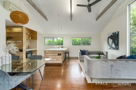 Property photo of 29 Chapman Place Oxley QLD 4075