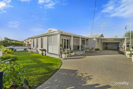 42 Hiawatha Rd, Minnie Water, NSW 2462