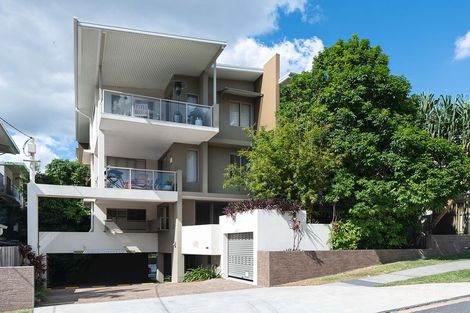 Property photo of 3/74 Durham Street St Lucia QLD 4067
