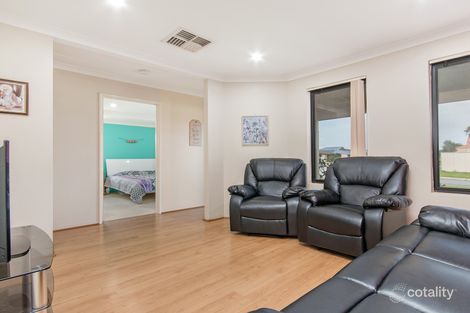 Property photo of 15 Oliver Vista Bertram WA 6167