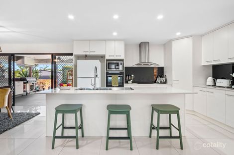 Property photo of 28 Blackthorn Crescent Shailer Park QLD 4128