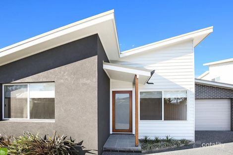 Property photo of 2/32 Day Street Lake Illawarra NSW 2528