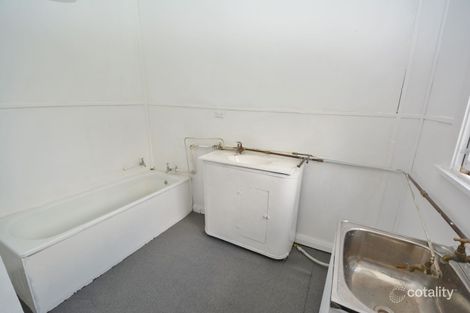 Property photo of 5 Pine Tree Avenue Cullen Bullen NSW 2790