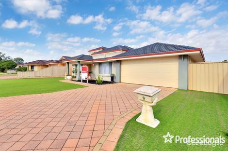 Property photo of 9 Hockley Loop Canning Vale WA 6155