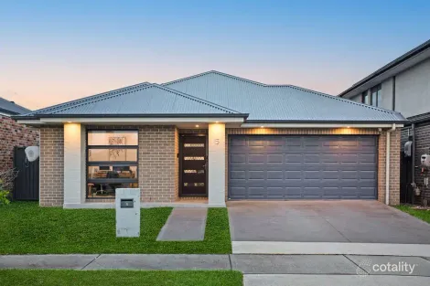 5 Squadron St, Jordan Springs, NSW 2747