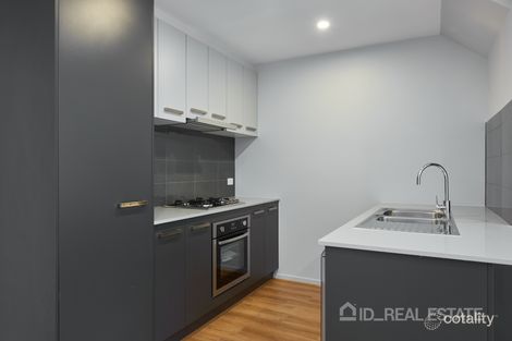 Property photo of 3 Stonewood Circuit Hadfield VIC 3046