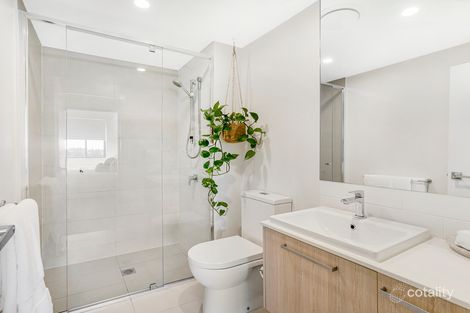 Property photo of 122/1-25 Parnell Boulevard Robina QLD 4226