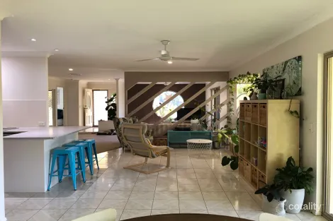 Property photo of 20 Bendigo Crescent Tallai QLD 4213