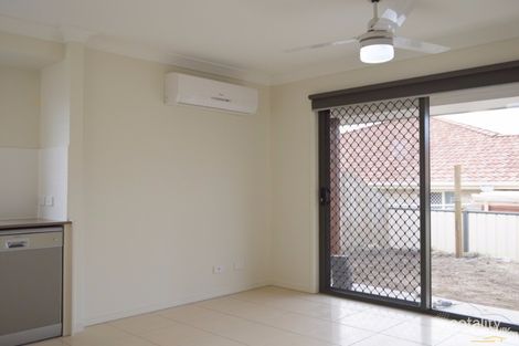 2/1 Tombay Ct, Crestmead, QLD 4132