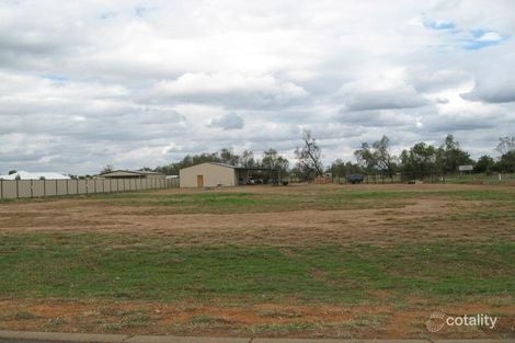 6 Tourmaline Rd, Emerald, QLD 4720