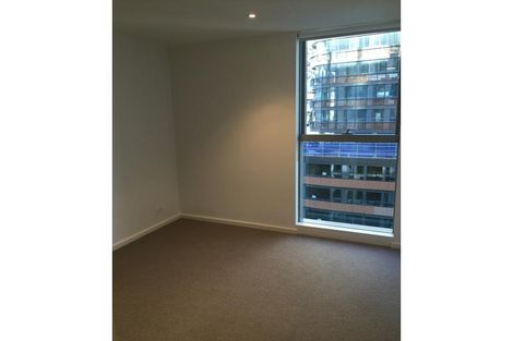 Property photo of 703/888 Collins Street Docklands VIC 3008