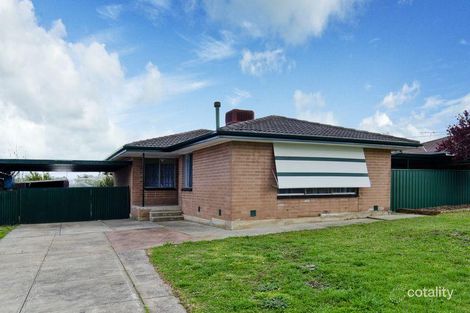 Property photo of 37 Dominic Crescent Morphett Vale SA 5162
