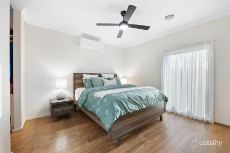Property photo of 32 Beckview Crescent Sunbury VIC 3429