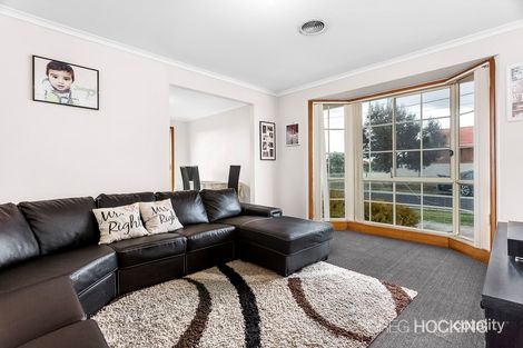 Property photo of 16 Willis Court Altona Meadows VIC 3028