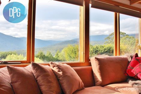 Property photo of 8 Telemark Court Merrijig VIC 3723