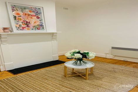 Property photo of 57 Upton Road Windsor VIC 3181