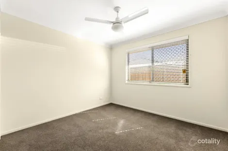 Property photo of 27 Smythe Drive Highfields QLD 4352