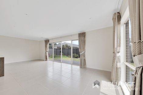 Property photo of 5 Bevan Court Point Cook VIC 3030
