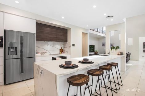 Property photo of 13 Murruba Place Jerrabomberra NSW 2619