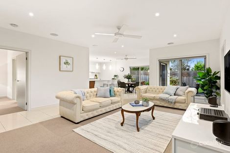 33a Colstan Ct, Mount Eliza, VIC 3930