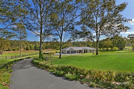 40 Burlington Ave, Jilliby, NSW 2259