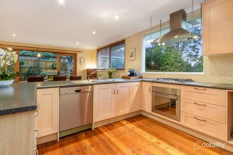Property photo of 21 Rowitta Drive Glen Waverley VIC 3150